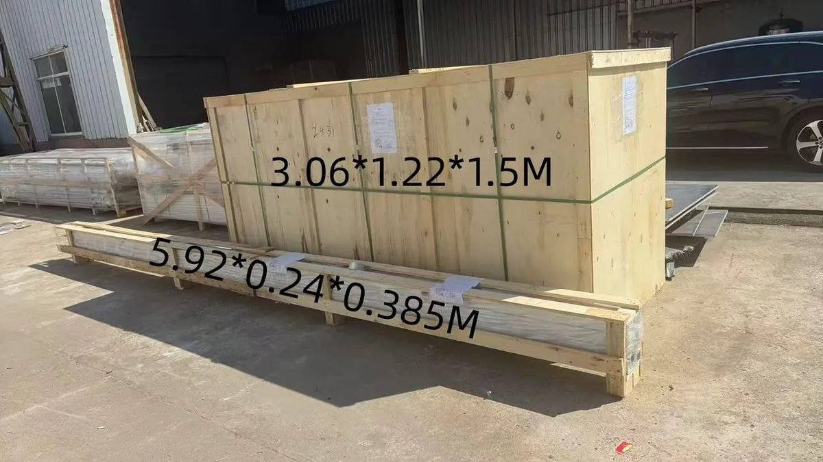 Caja de madera de exportación con la estructura desarmada